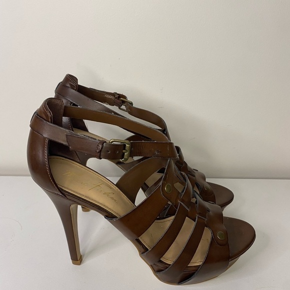 Marc Fisher Brown Strappy Open Toe Stilleto Heels Size 8 Vacation - Picture 4 of 12
